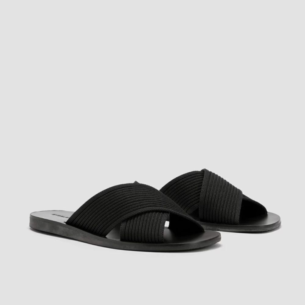 New Everlane The Day Crossover Sandal in Black Size 10
